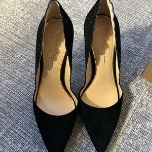 New scalloped black suede pump